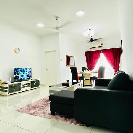 Cozy 1-10 Pax 4Qbeds 2Sbeds Shah Alam Sec7, I-City Eksteriør bilde