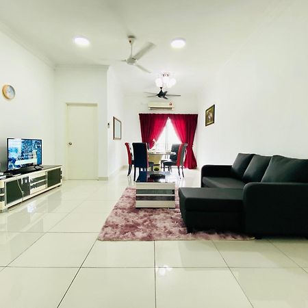 Cozy 1-10 Pax 4Qbeds 2Sbeds Shah Alam Sec7, I-City Eksteriør bilde